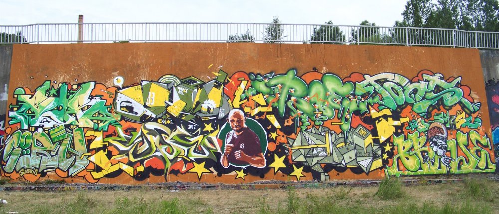 hoodsause-ohd-wall-072012